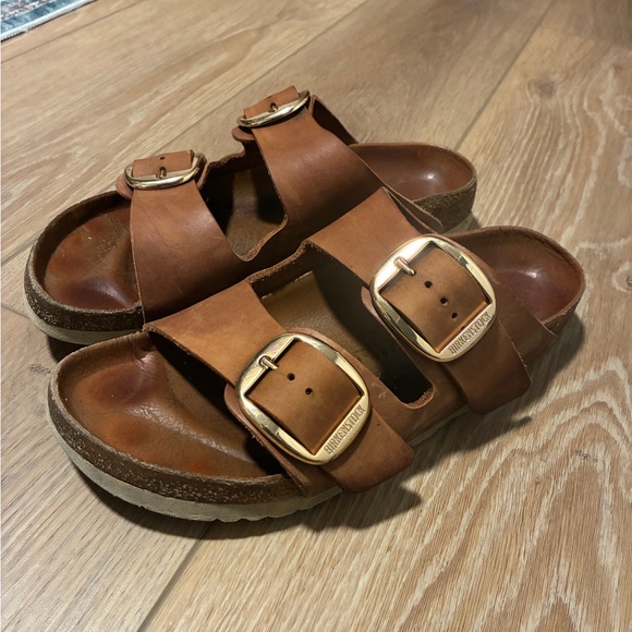 Birkenstock Tan Leather Sandals with Gold Buckles - Picture 1 of 9
